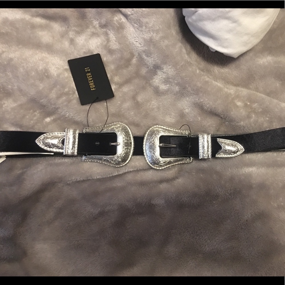 double buckle belt